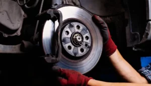 cambio-pastiglie-freni-auto